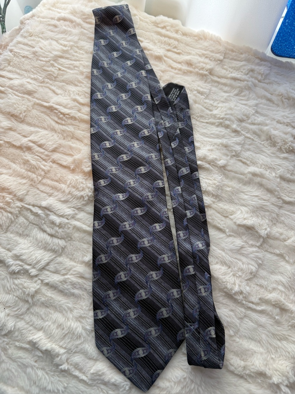 Oscar de la Renta Men’s 100% Silk Tie NWT Geometric 4” Wide